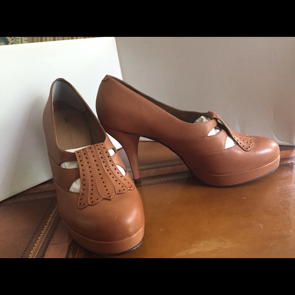 Anthropologie brown heels